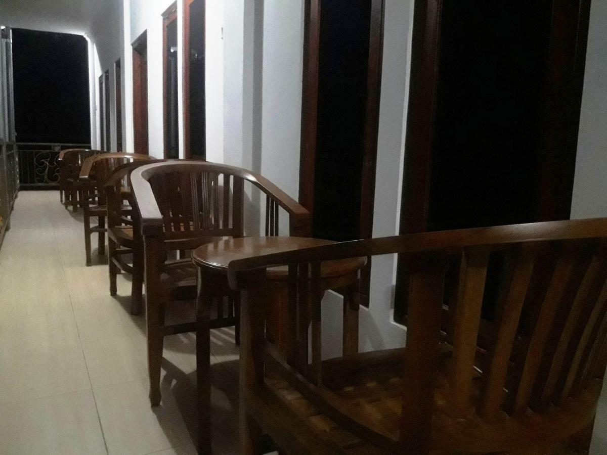 The Teuz B&B 라부안 바조 외부 사진