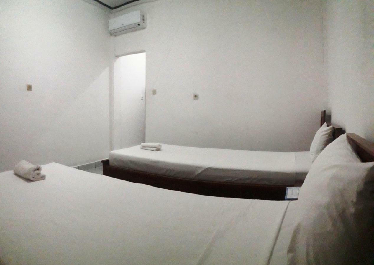 The Teuz B&B 라부안 바조 외부 사진