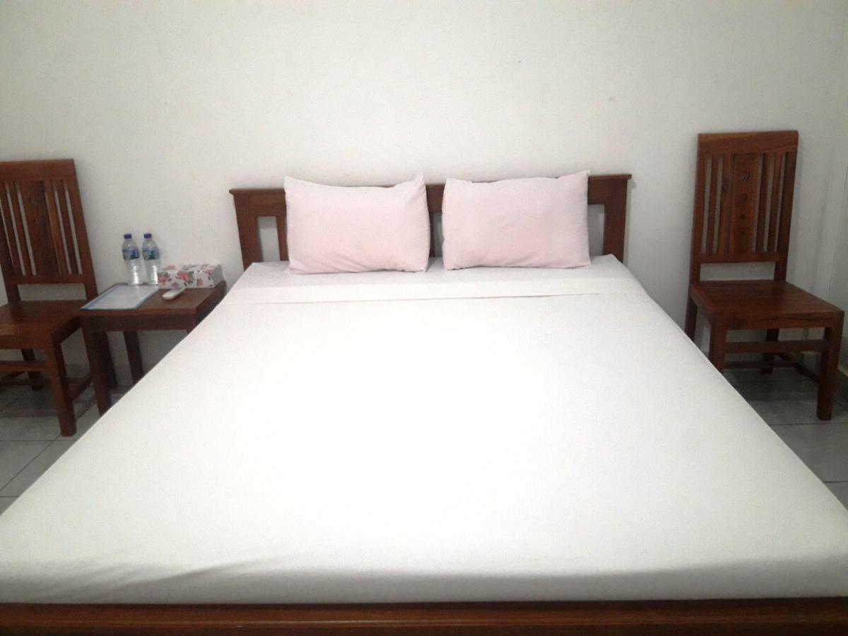 The Teuz B&B 라부안 바조 외부 사진